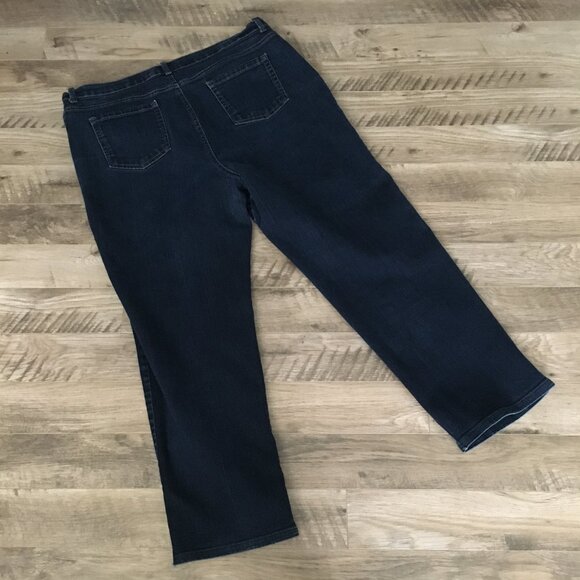 Gloria Vanderbilt Dark Blue Amanda Average Missy Denim Jeans 18 - Picture 3 of 10